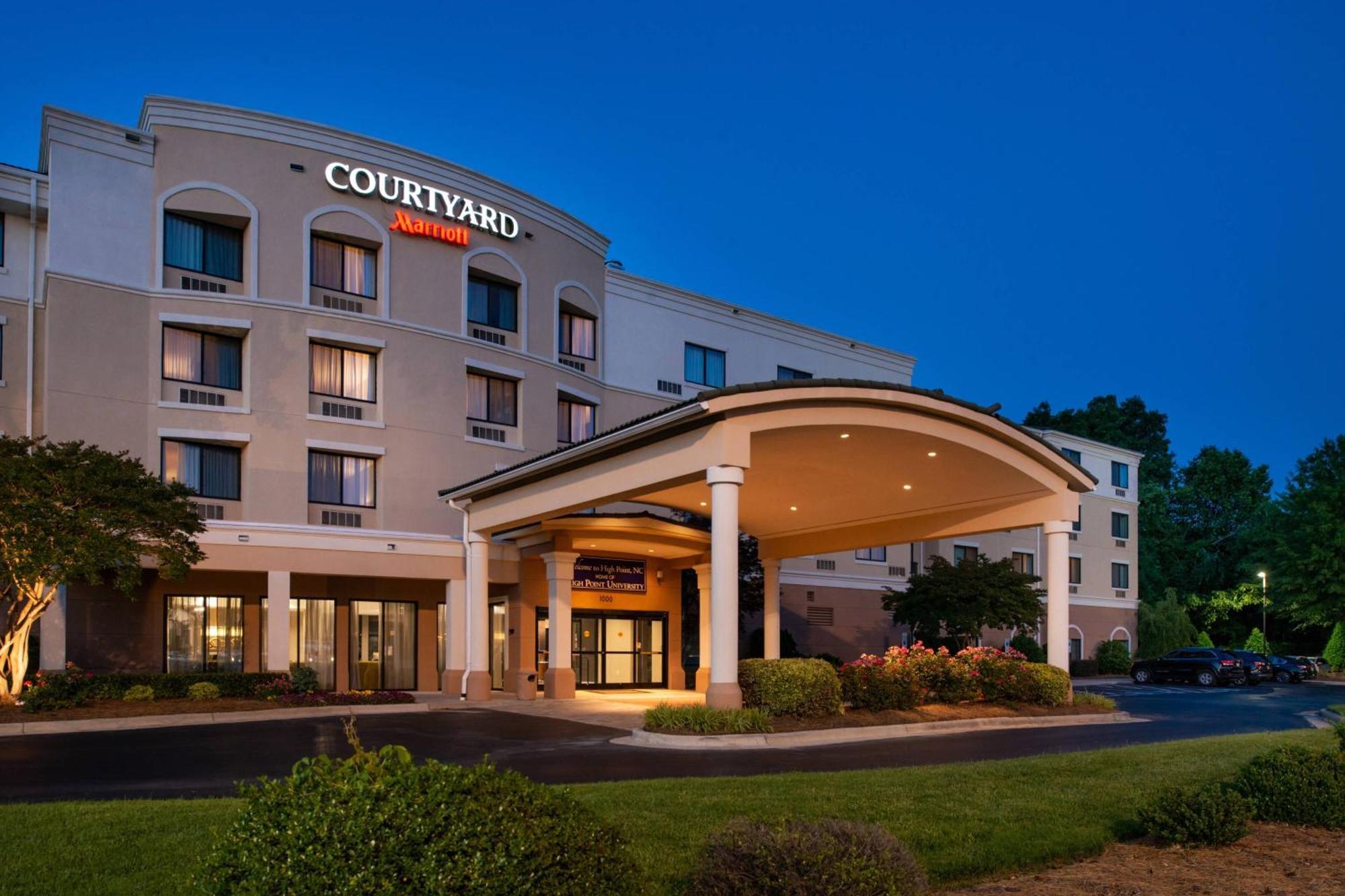 Courtyard High Point Hotel Buitenkant foto